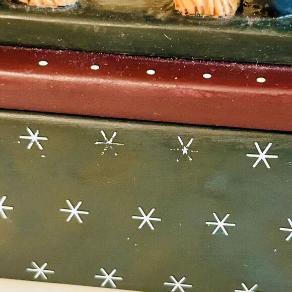 Williraye Studio Christmas Santa Candy Cane With Dog Cat Figurine Candle Box - Picture 8 of 16